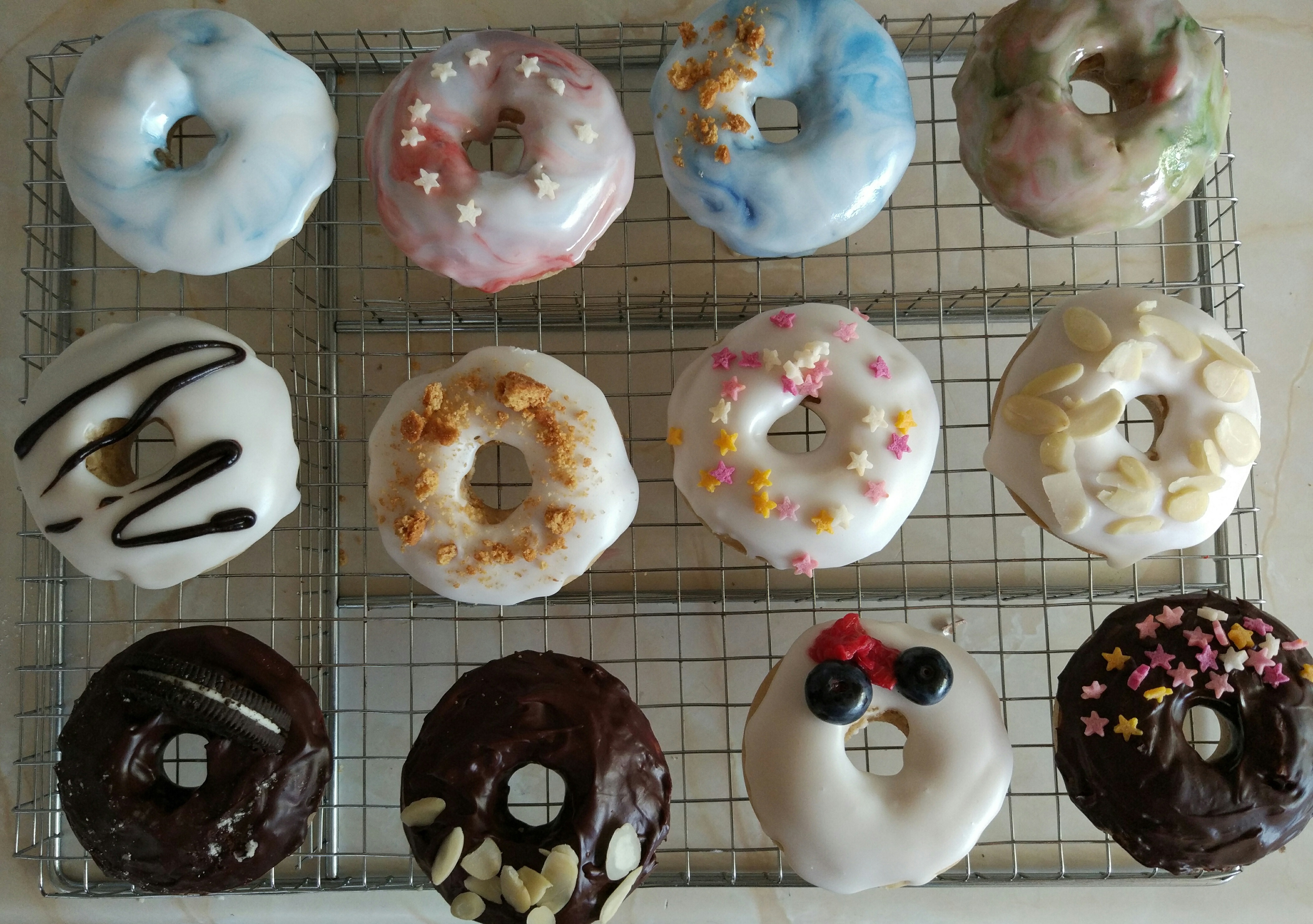 Delicious vegan donuts *drool*...